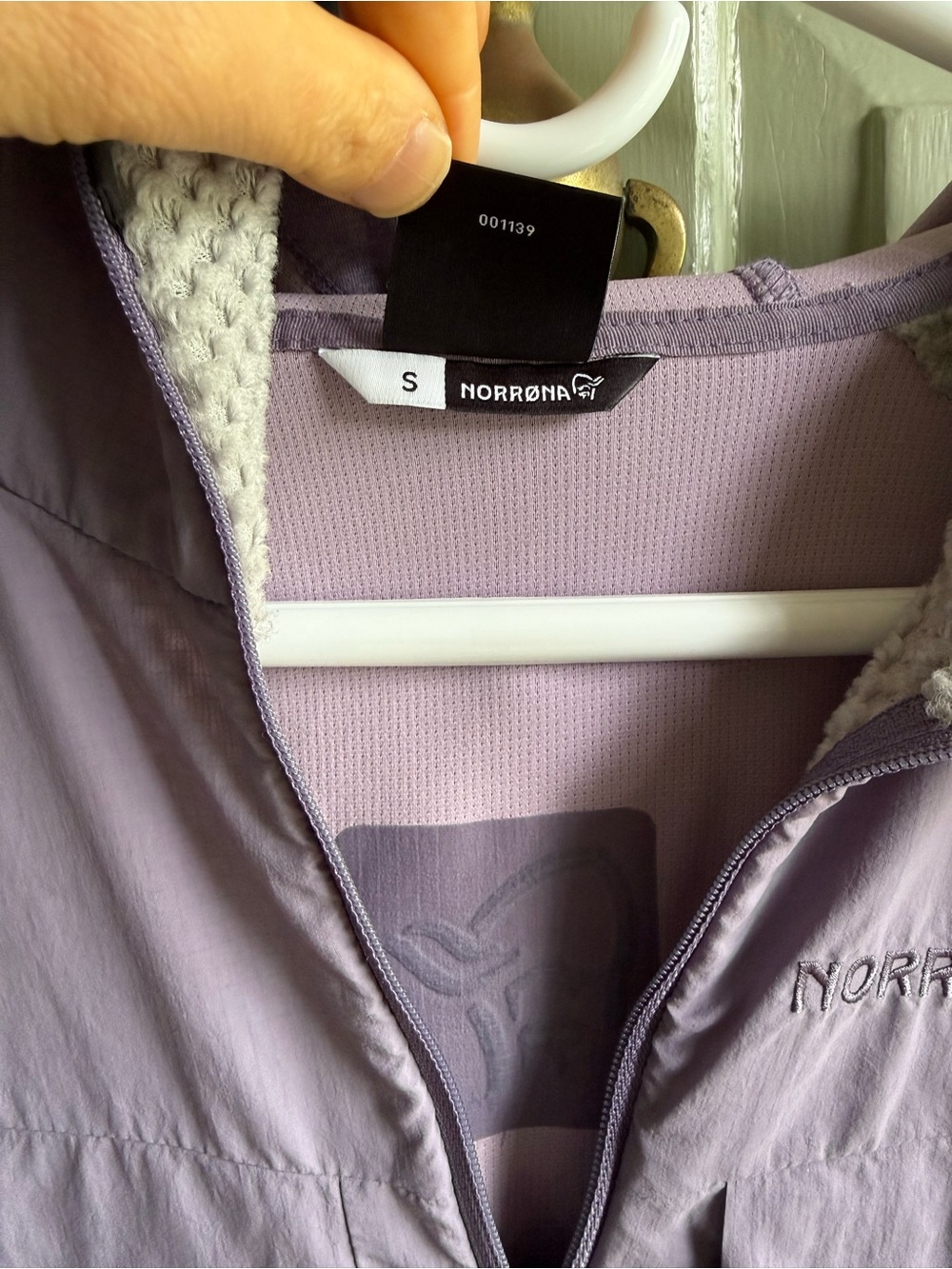 Norrona more Octa zip purple sage half zip pullover with draw string waist - Picture 5 of 6